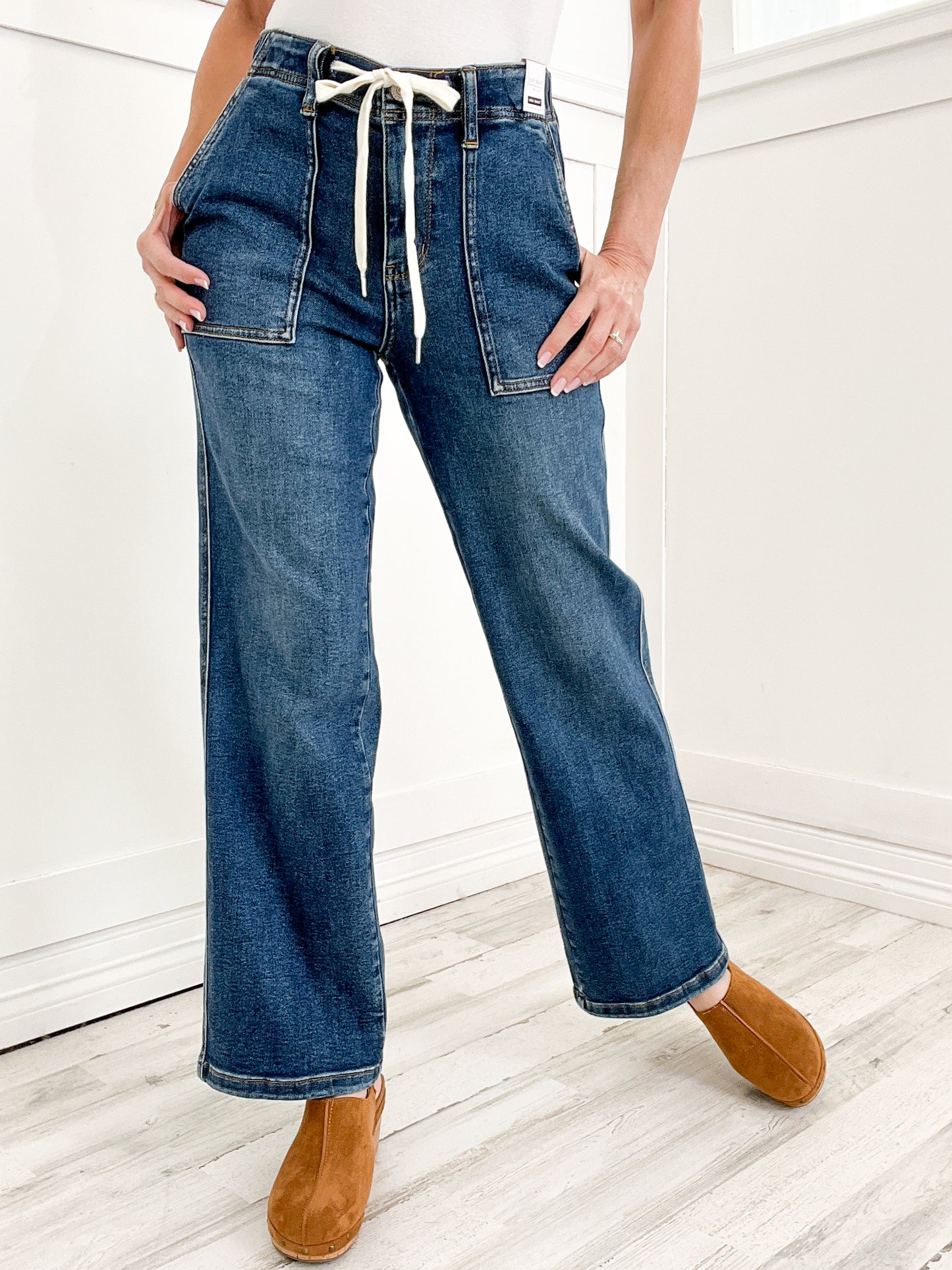 Judy Blue EYES WIDE OPEN Hi-Rise Drawstring Wide Leg Jeans