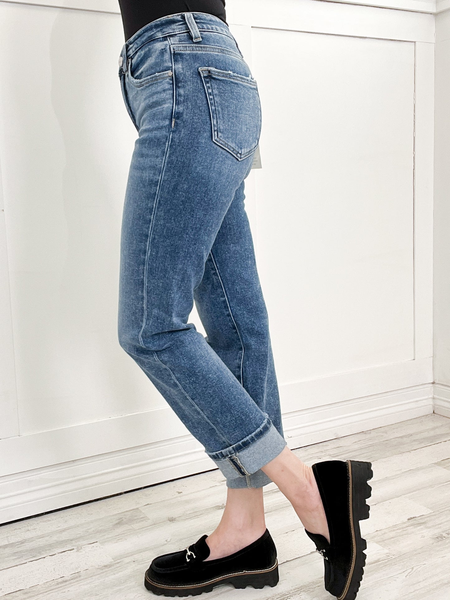 Risen FREESTYLE Tummy Control Hi-Rise Cropped Straight Jeans