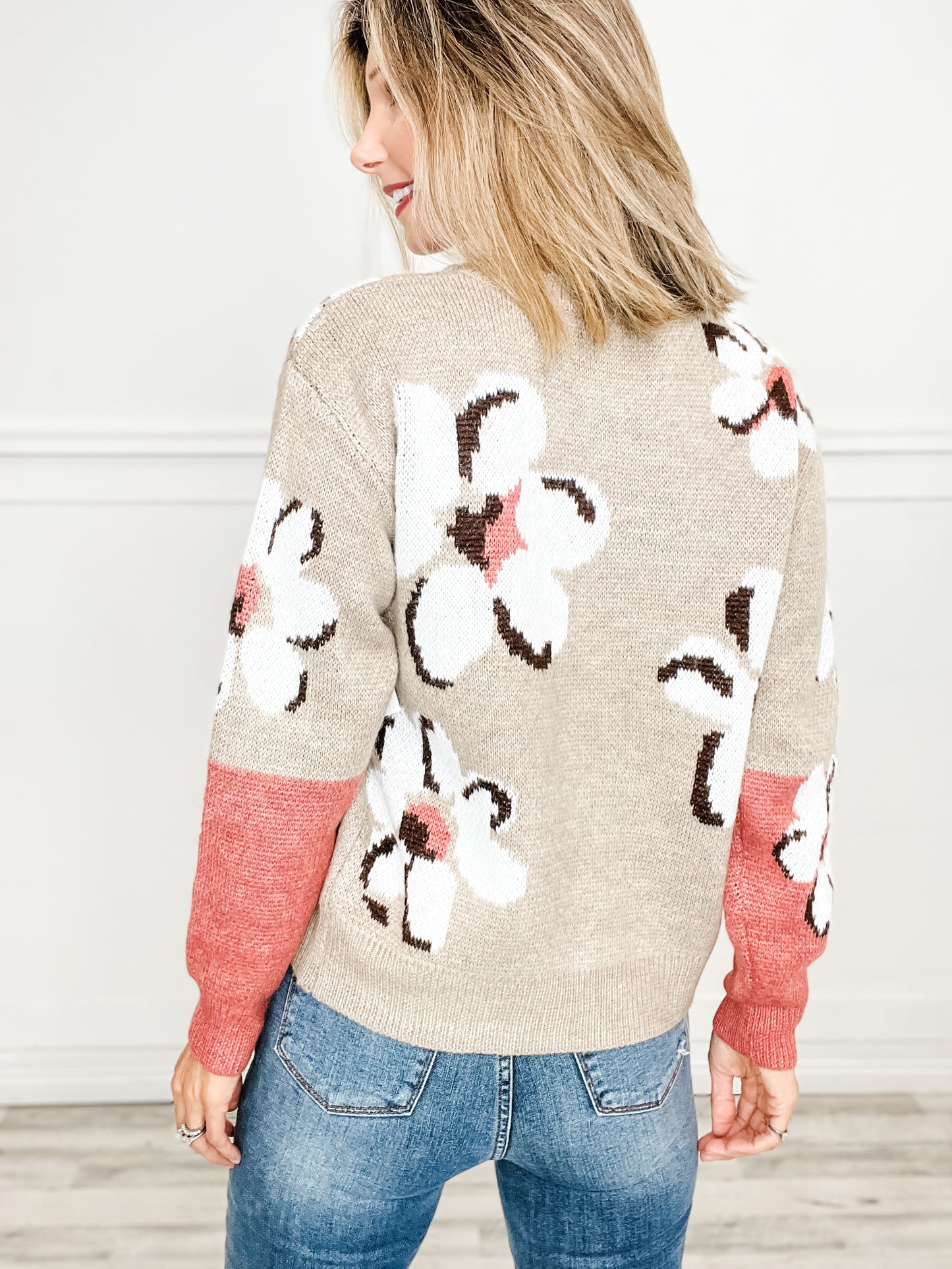 Jacquard Flower Crew Neck Pullover Sweater