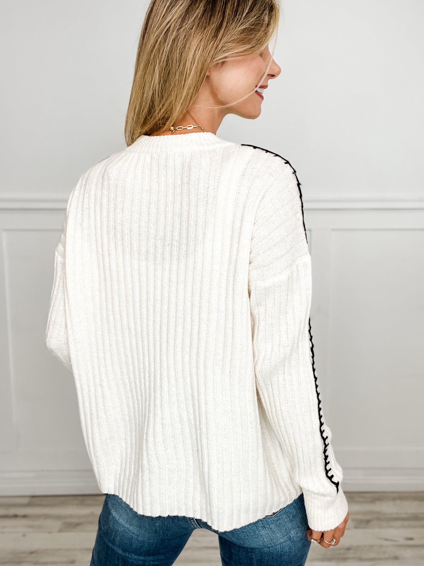 Vertical Ribbed Blanket Stitch Detail Crew Neck Long Sleeve Pullover Sweater