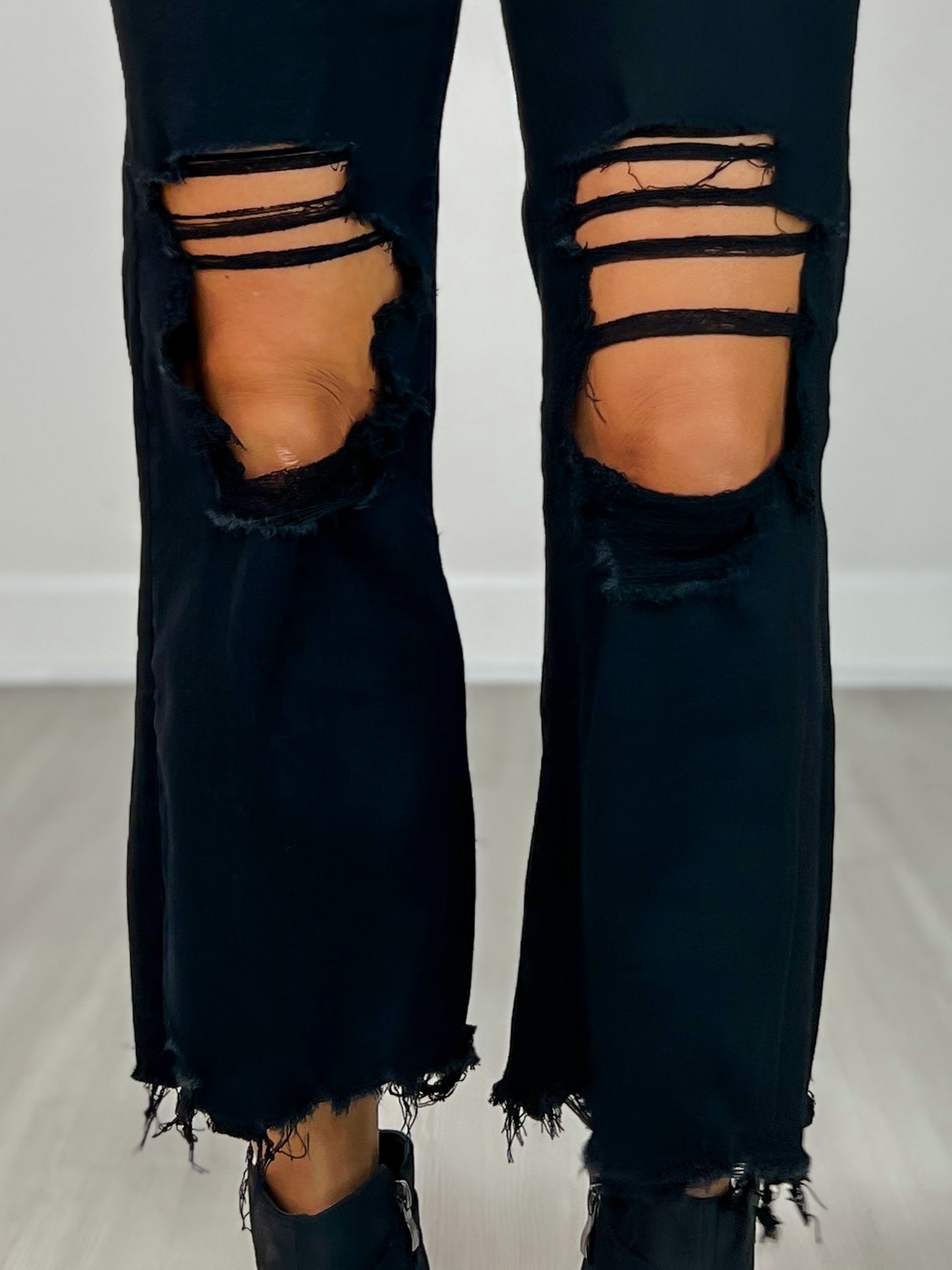 Distressed Knee Flare Crop High-waist Pants
