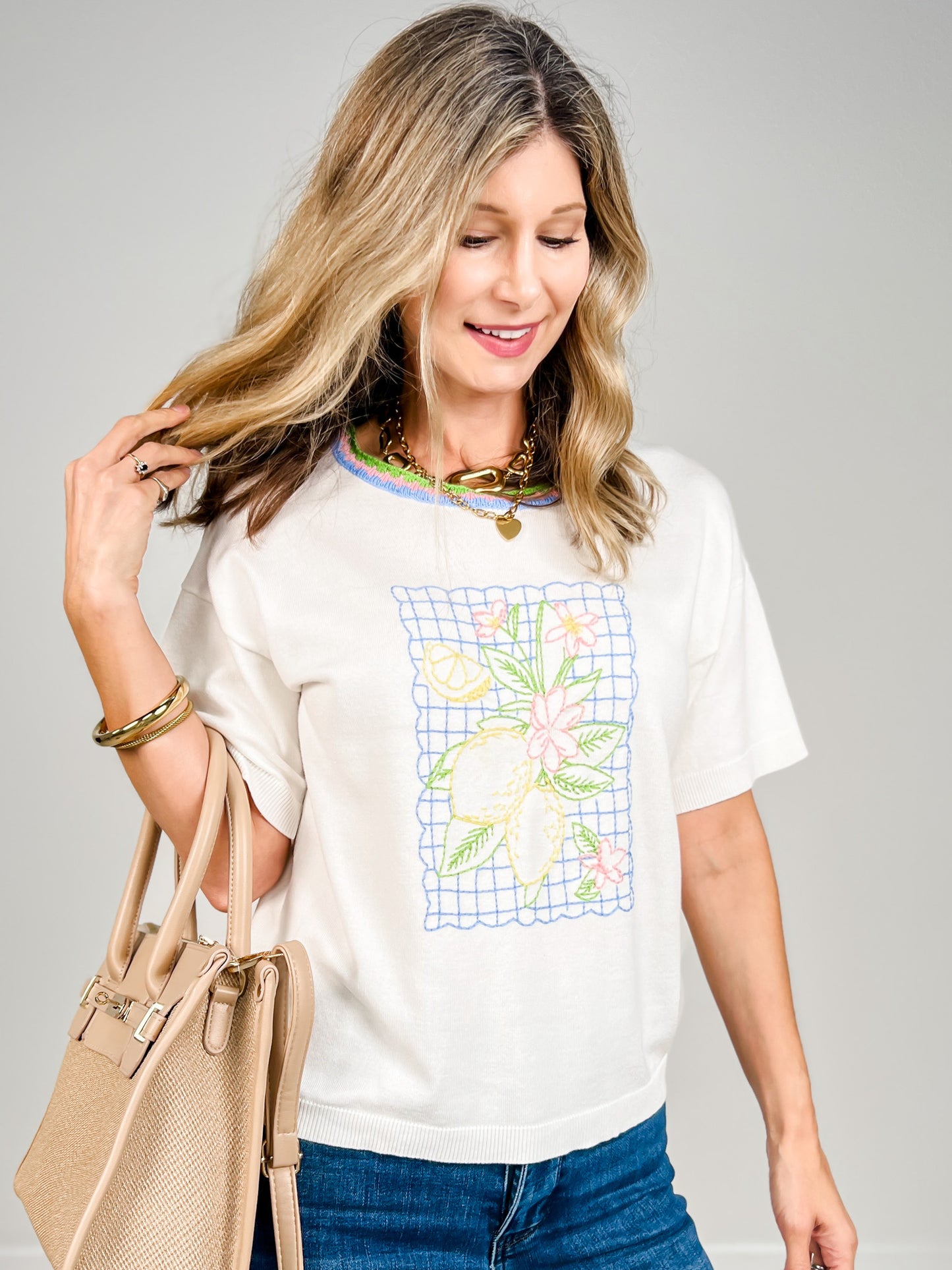 Short Sleeve Lemon Embroidery Color Contrast Top