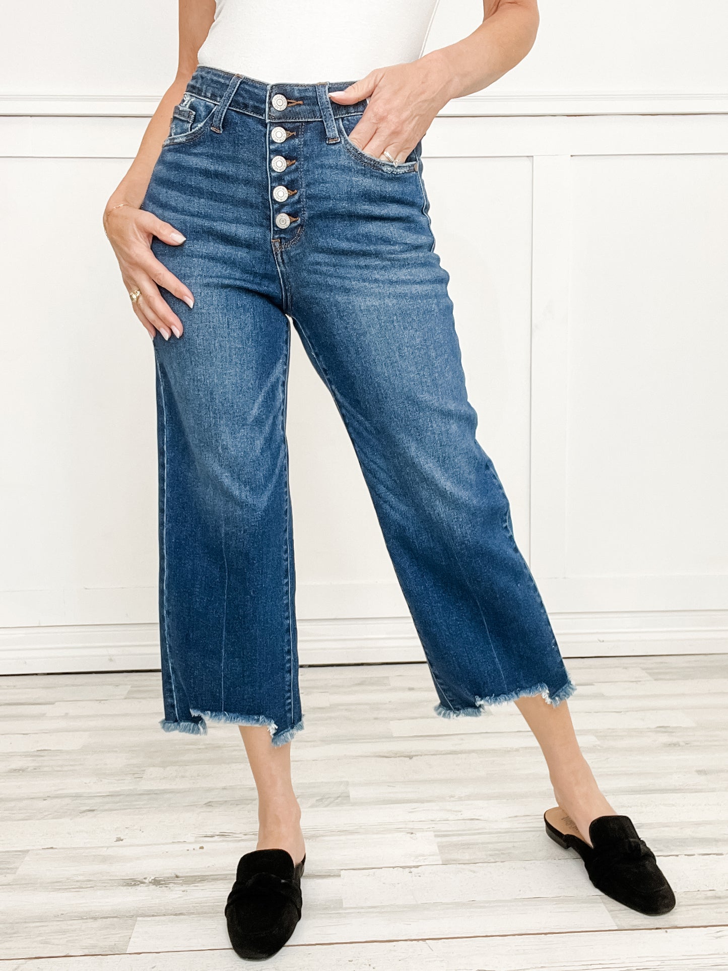 Judy Blue ROXANNE Hi-Rise Button Fly Distressed Hem Cropped Wide Leg Jeans