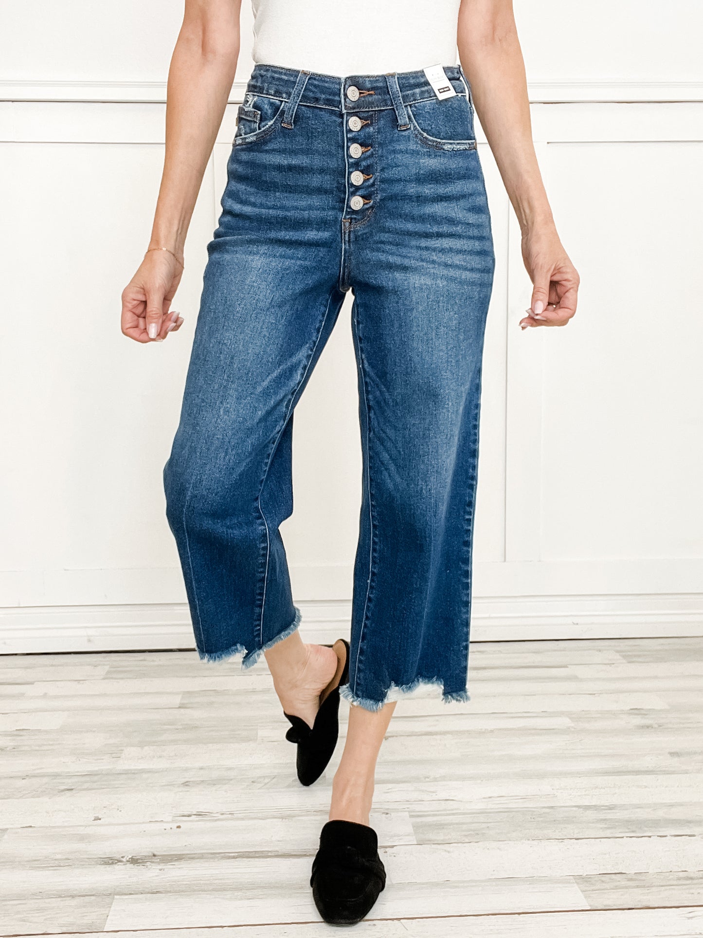 Judy Blue ROXANNE Hi-Rise Button Fly Distressed Hem Cropped Wide Leg Jeans