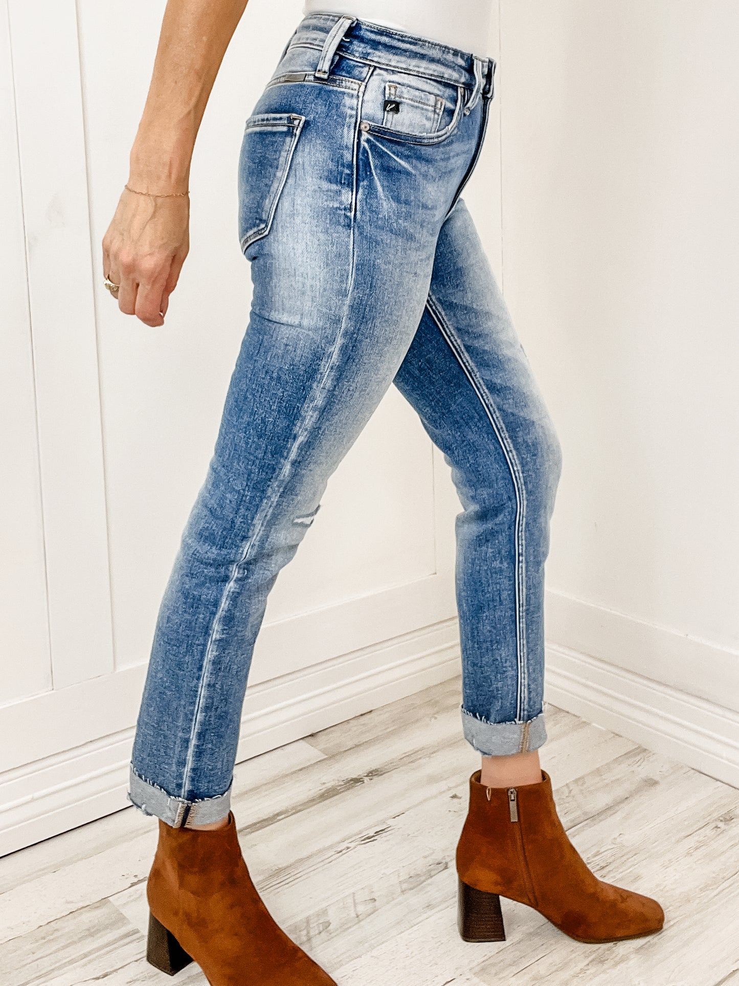 Aria KanCan High Rise Cuffed Slim Straight Jean