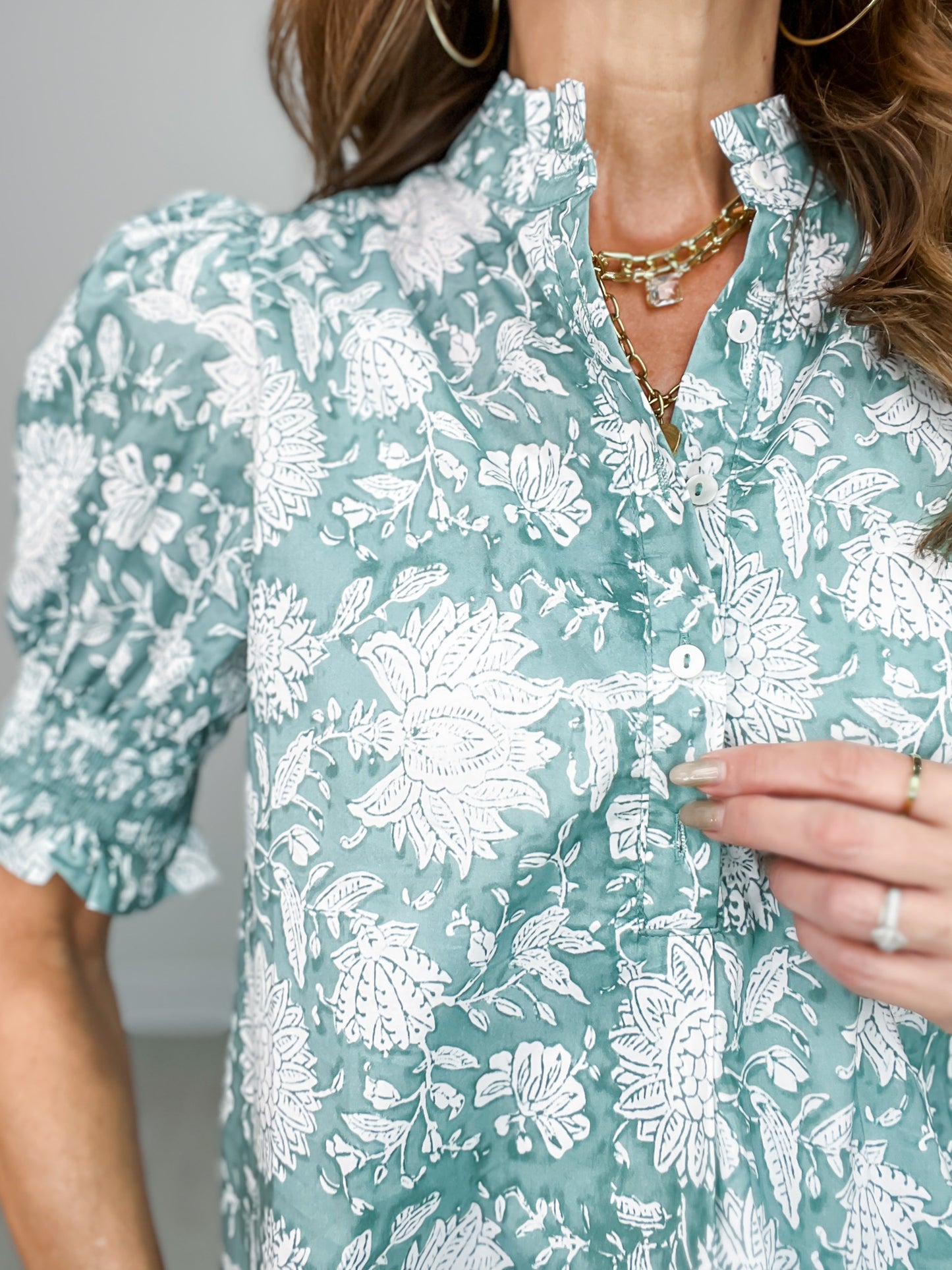 Short Puff Sleeve Floral Top with Collared Neckline