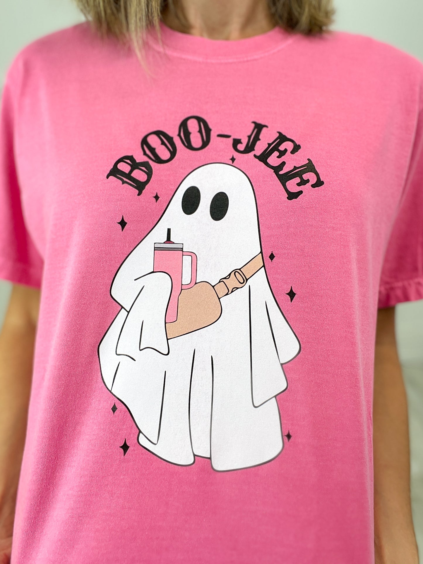 Boo-Jee Ghost Graphic Top