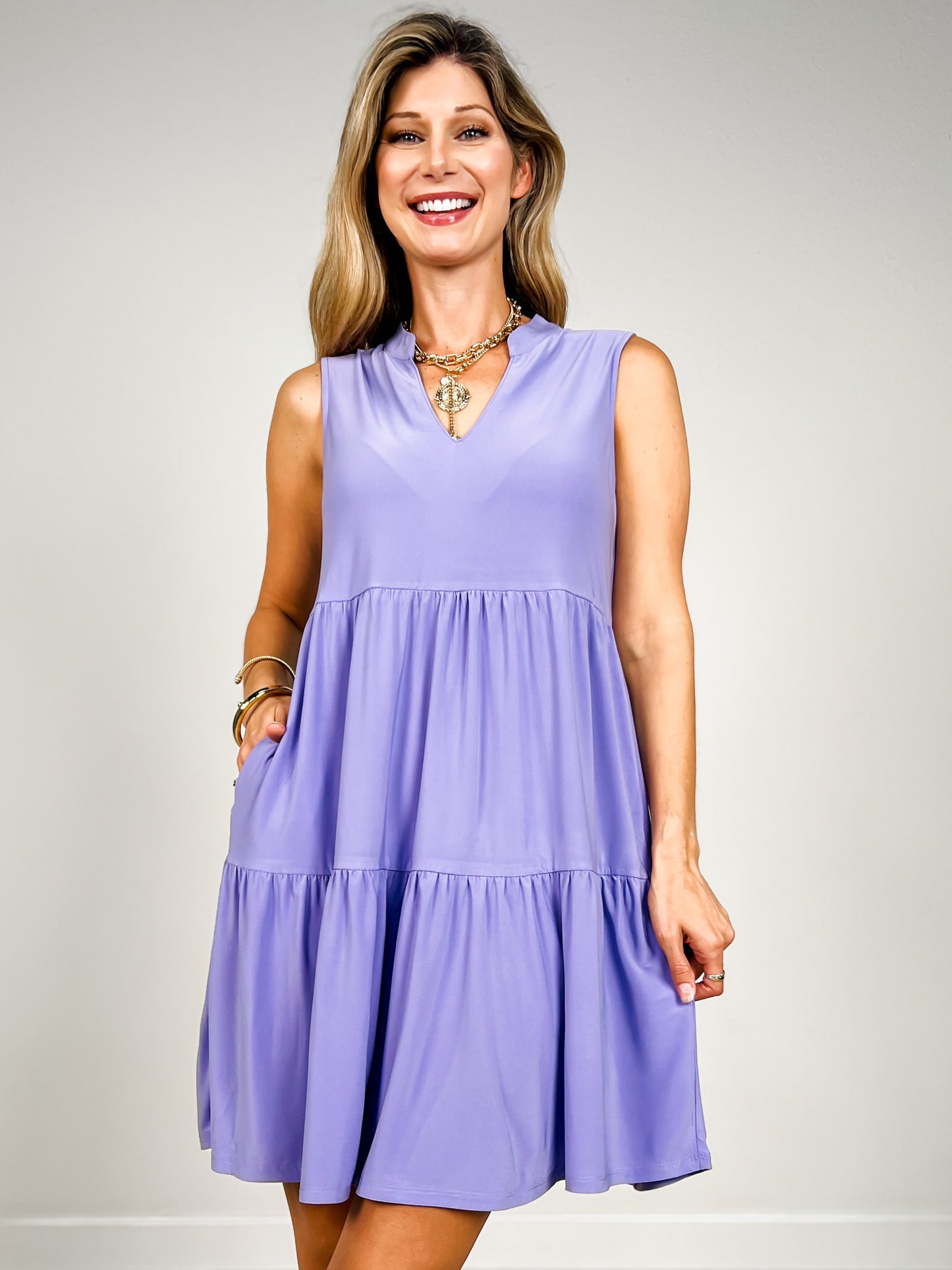 Sleeveless Lizzy Tiered Dress In Lush Lavender