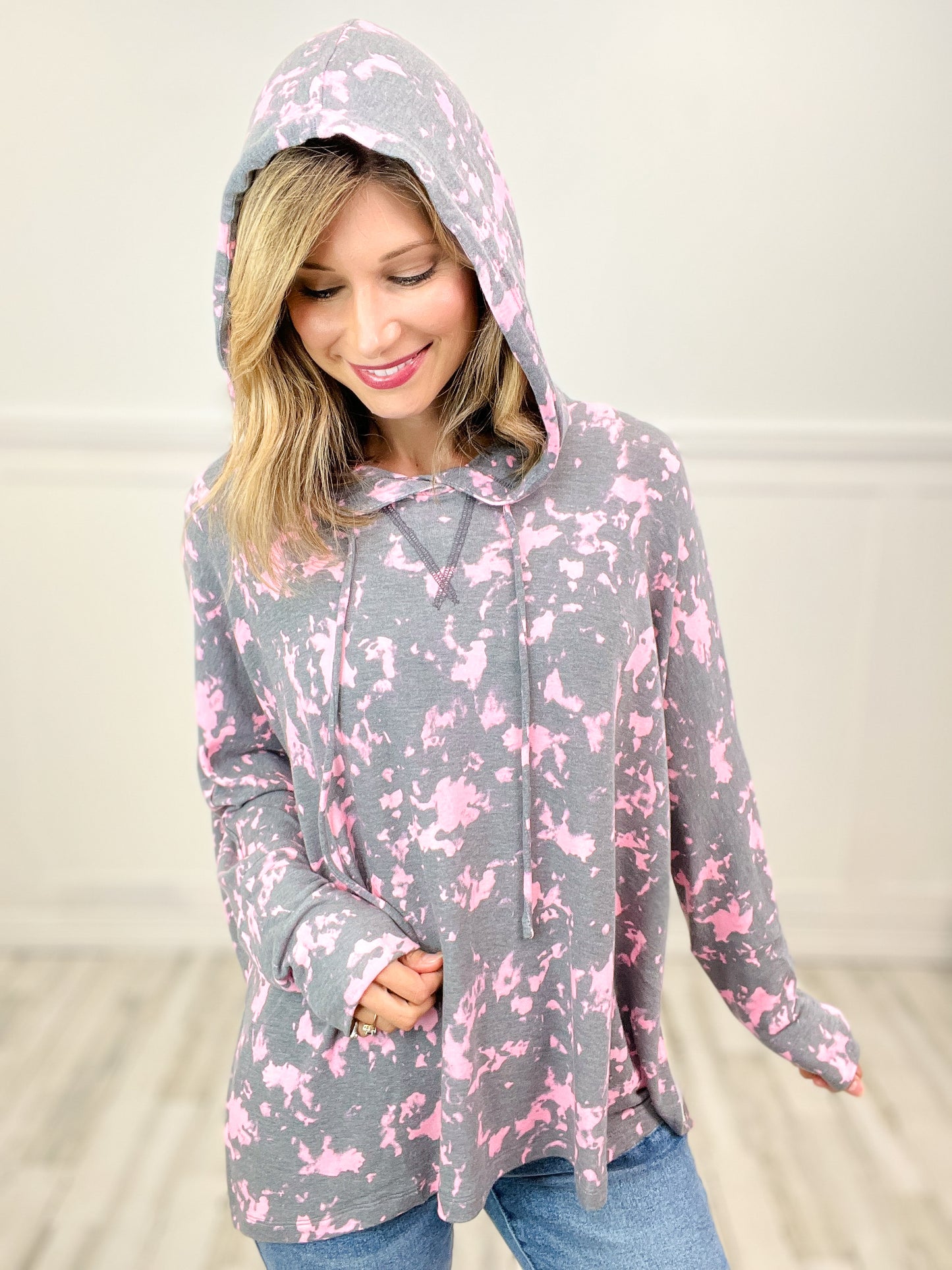 Out Of Sight Long Sleeve Patterned Hoodie Top