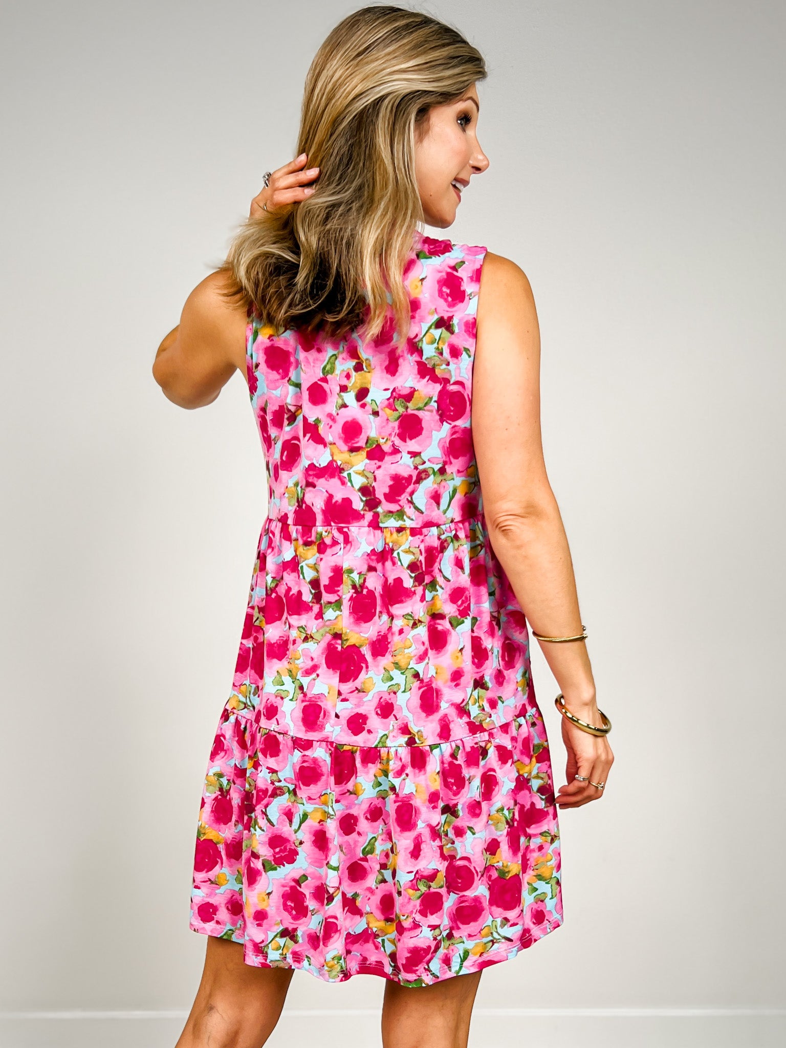 Sleeveless Lizzy Floral Tiered Dress in Aqua