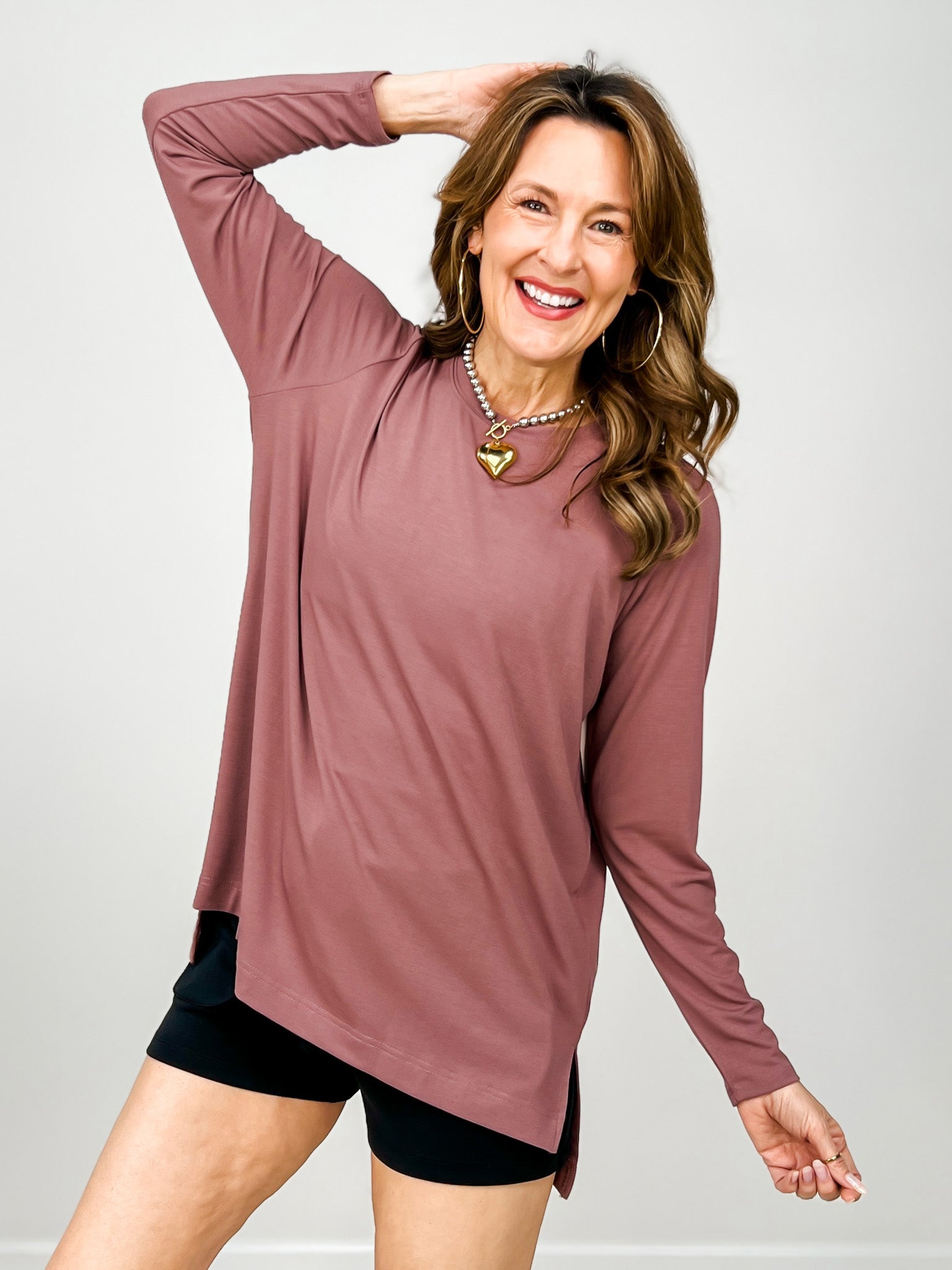 Easy Edge High Low Long Sleeve Top