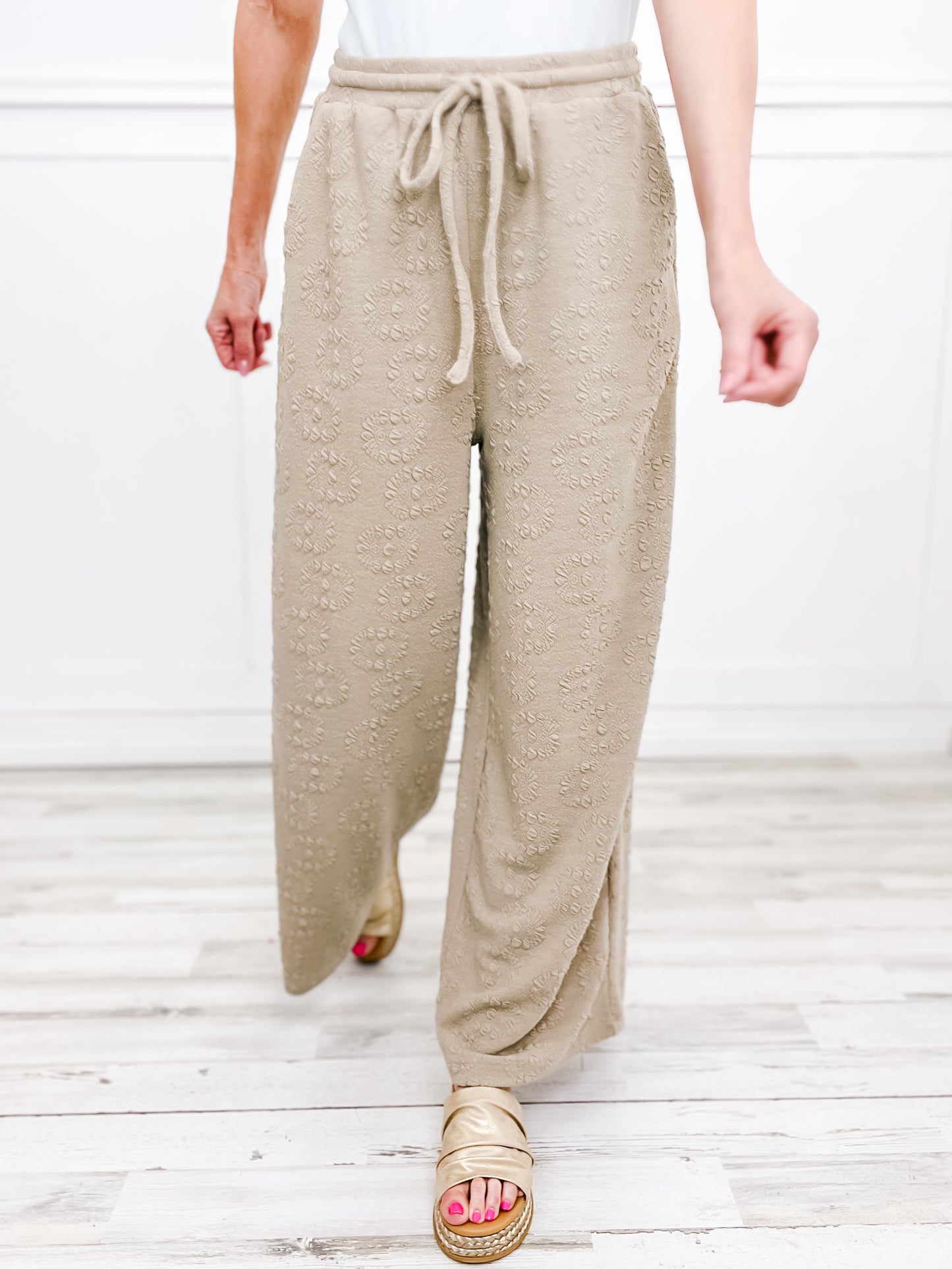 High Waisted Solid Knit Pant