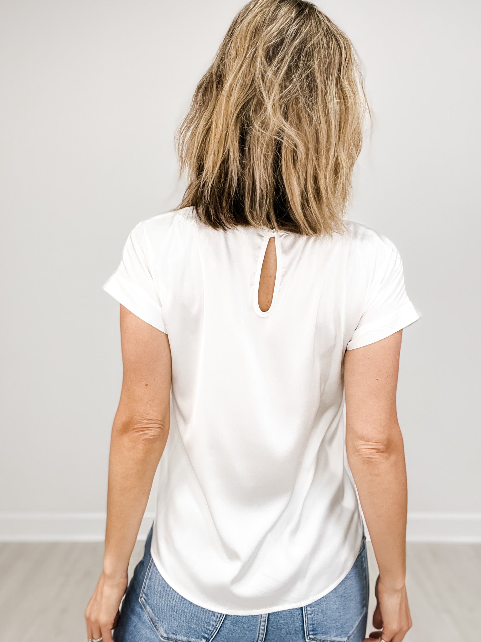 Stretch Satin Short Sleeve Top with Round Neckline