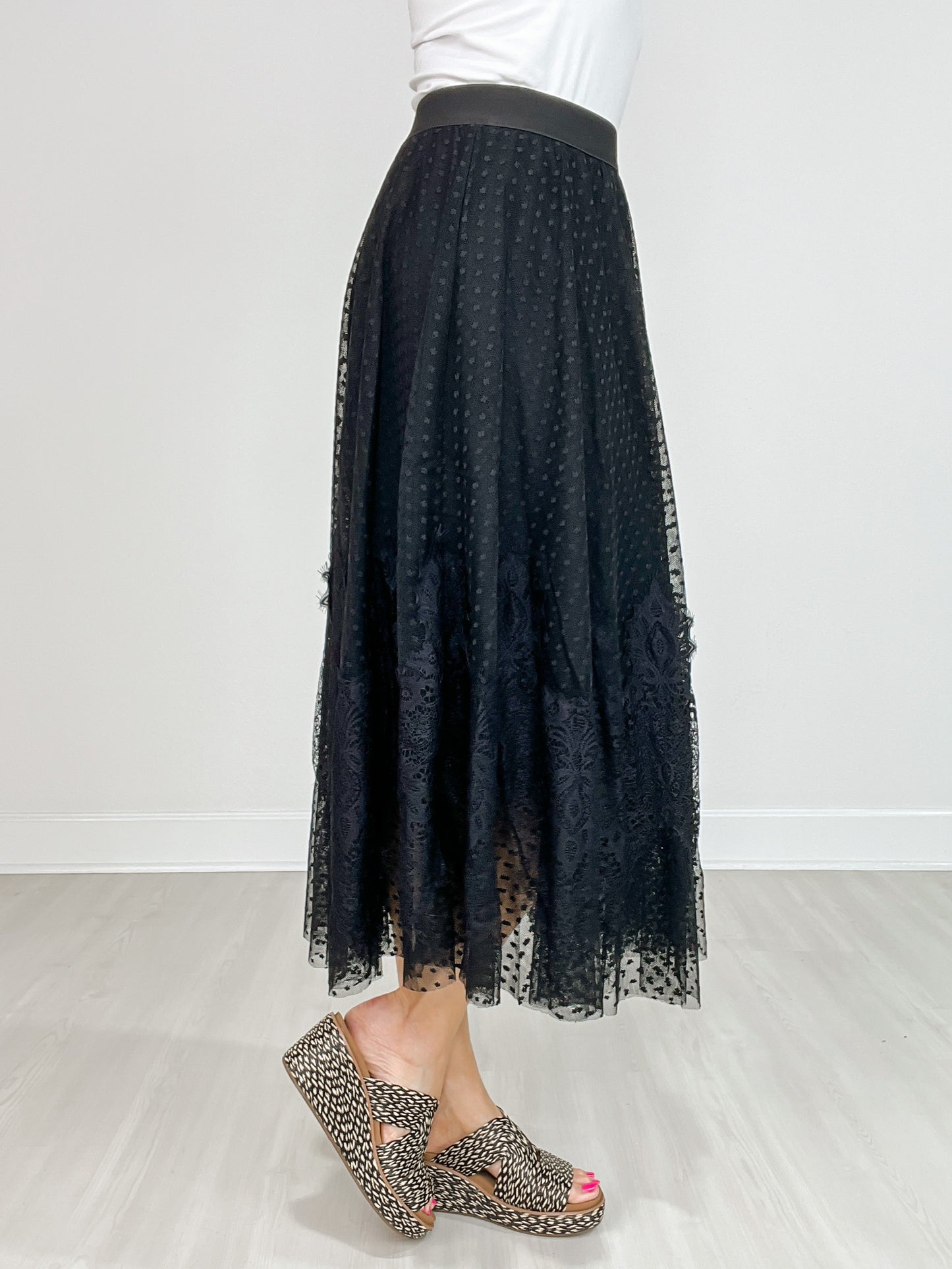 Wide Lace Dot Mesh Skirt