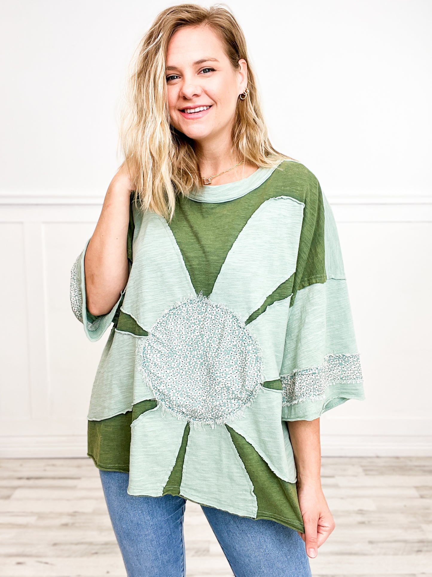 Washed Daisy Patch Top