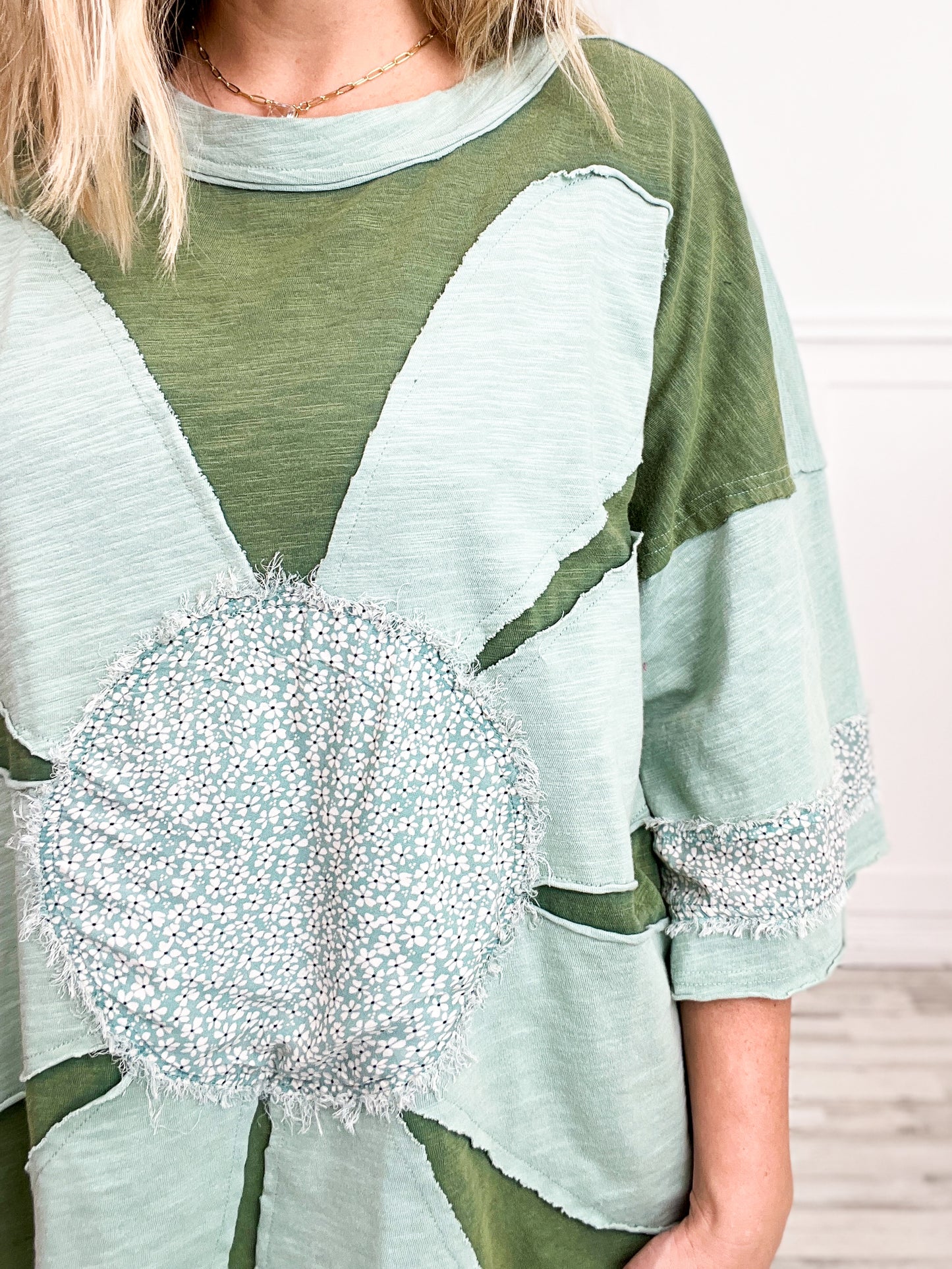 Washed Daisy Patch Top