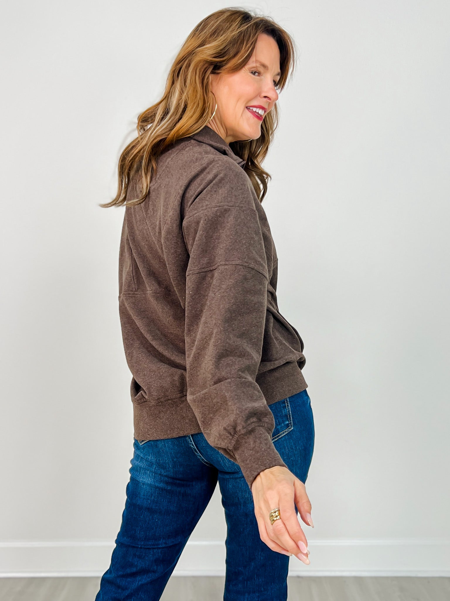 Brushed Rib Quarter Zip Pullover in Espresso