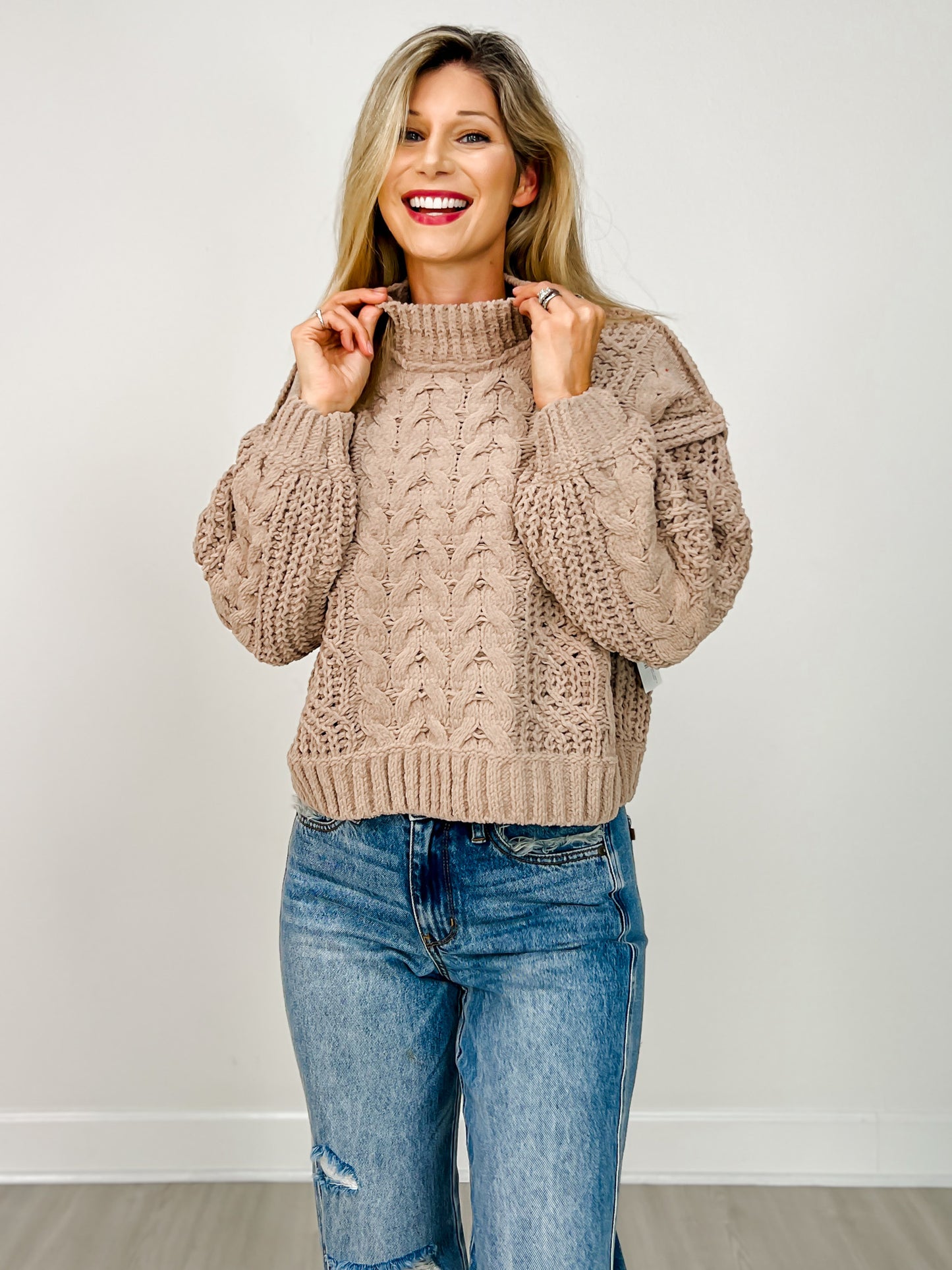 Mock Neck Cable Knit Balloon Sleeve Sweater - GRP A