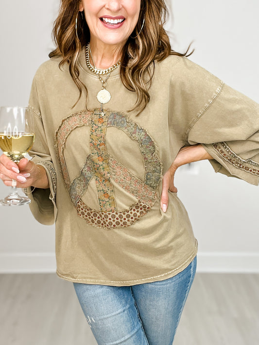 Peace Patch Front Cotton Jersey 3/4 Sleeve Top