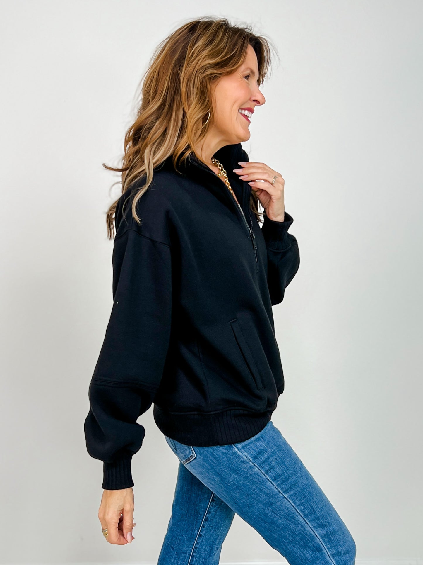 French Terry Fleece Quarter Zip Sweatshirt in Black