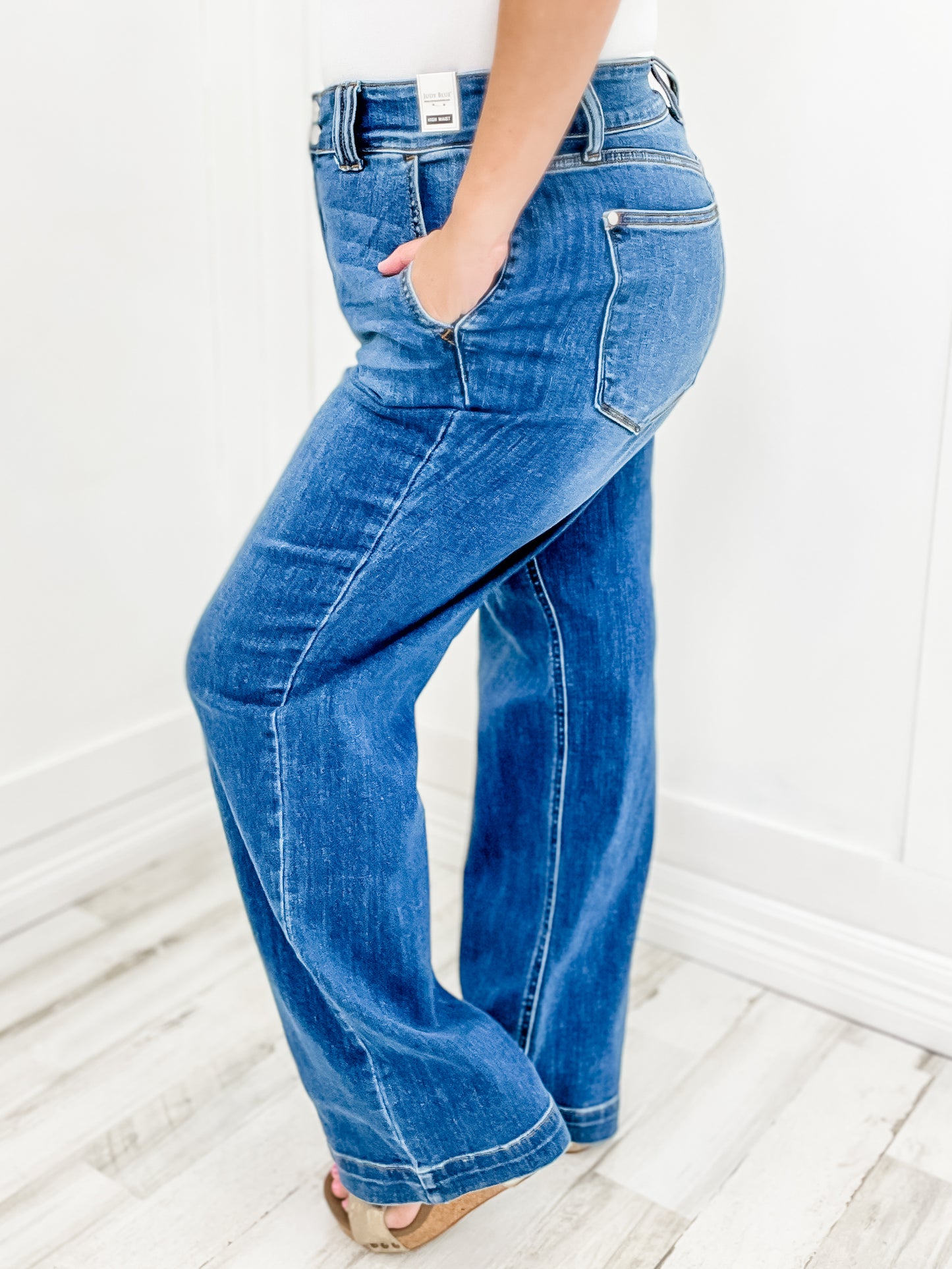 Judy Blue DOUBLE DOWN High Waist Double Button Wide Leg Jeans