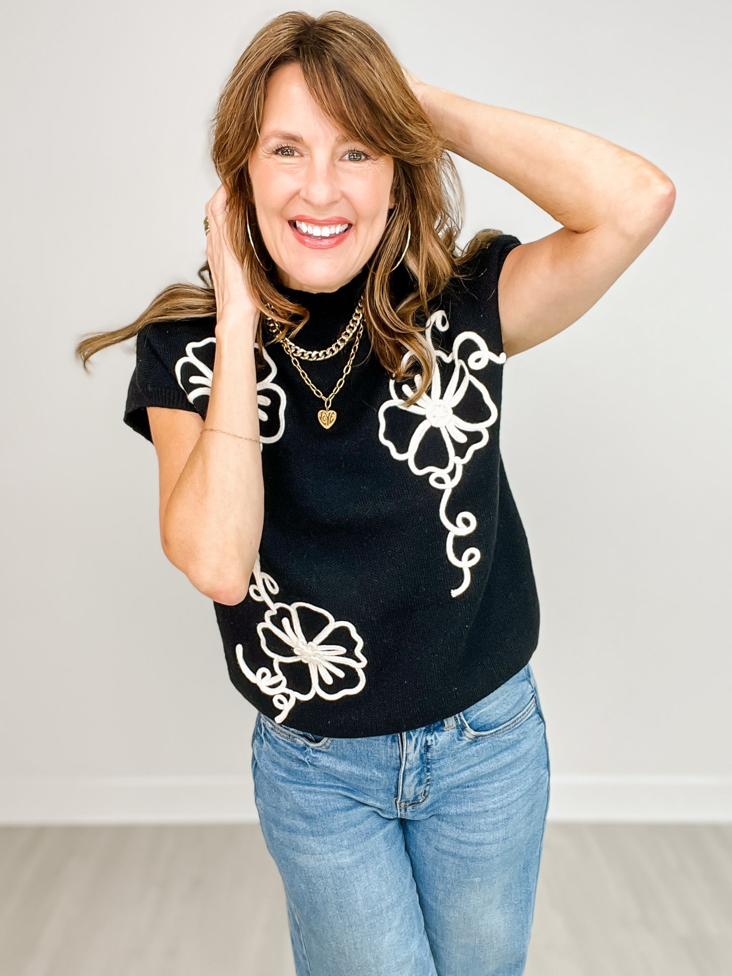 Sleeveless Mock Neck Contrast Floral Trim Knit Sweater