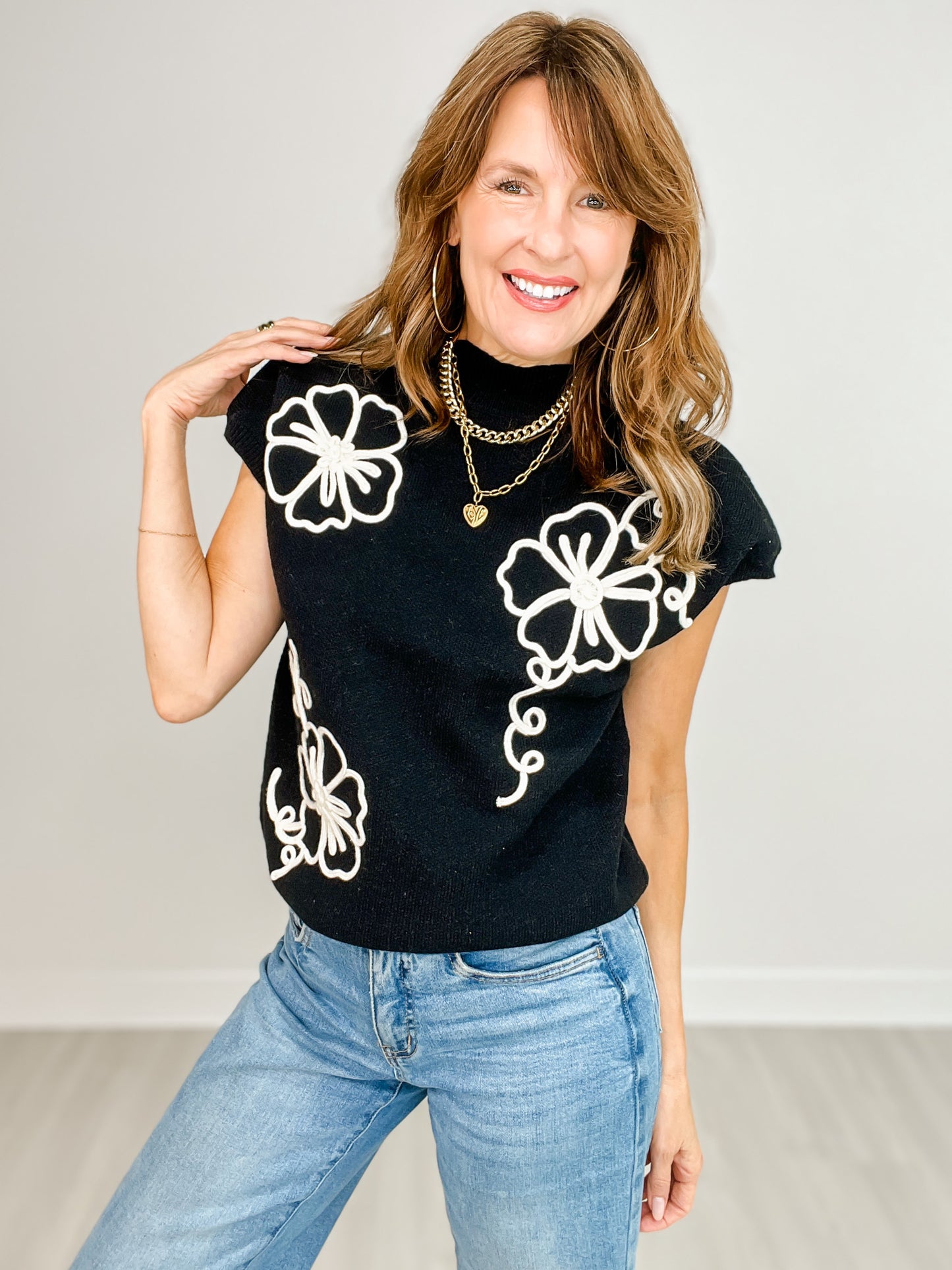 Sleeveless Mock Neck Contrast Floral Trim Knit Sweater