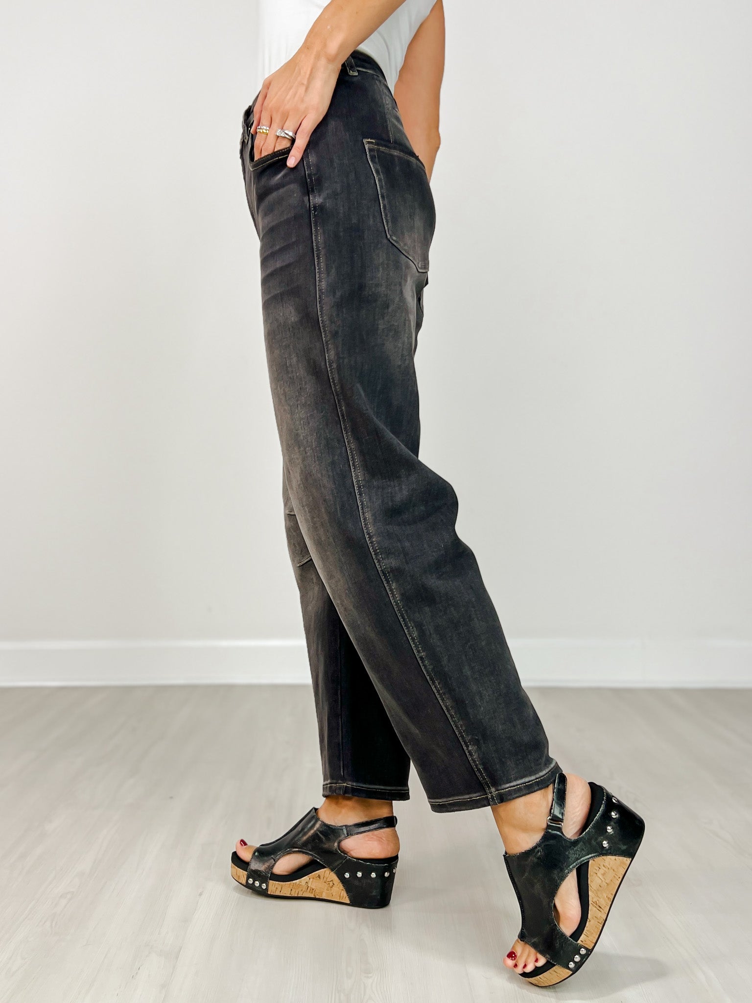 Mica Super High Hidden Button Barrel Black Jeans
