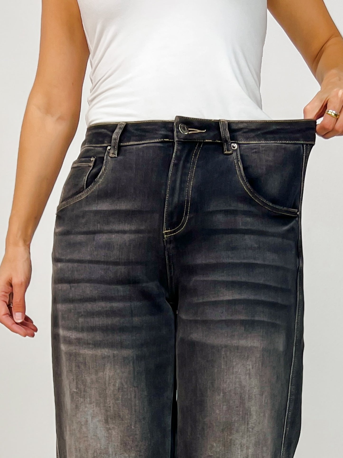 Mica Super High Hidden Button Barrel Black Jeans