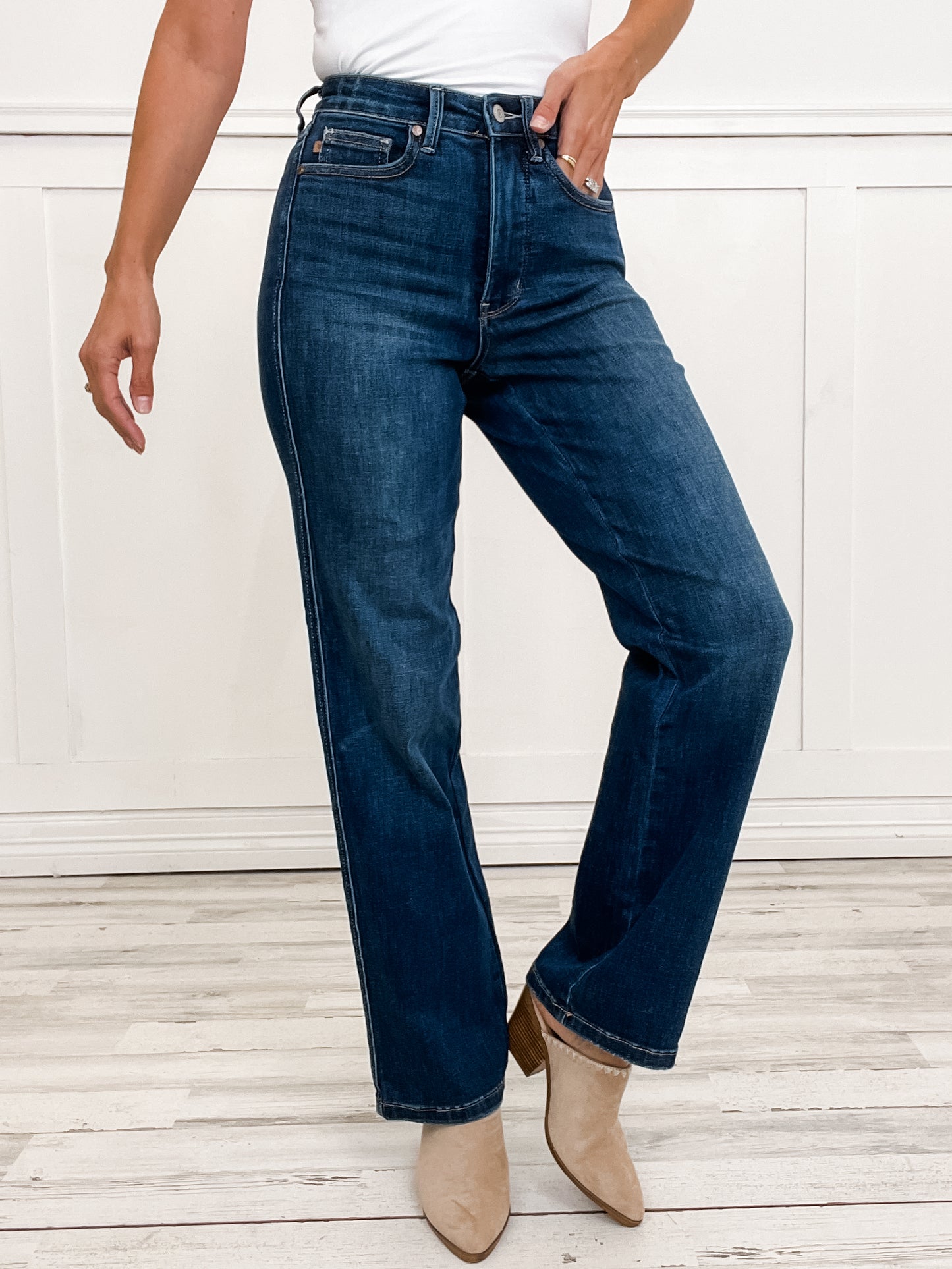 Judy Blue VIOLET Hi-Rise Tummy Control Classic Straight Denim Jeans