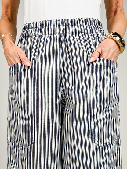 Stripe Pocket Detail Wide Leg Pants