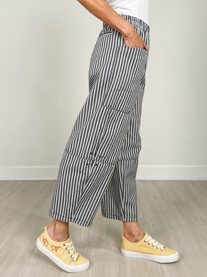 Stripe Pocket Detail Wide Leg Pants