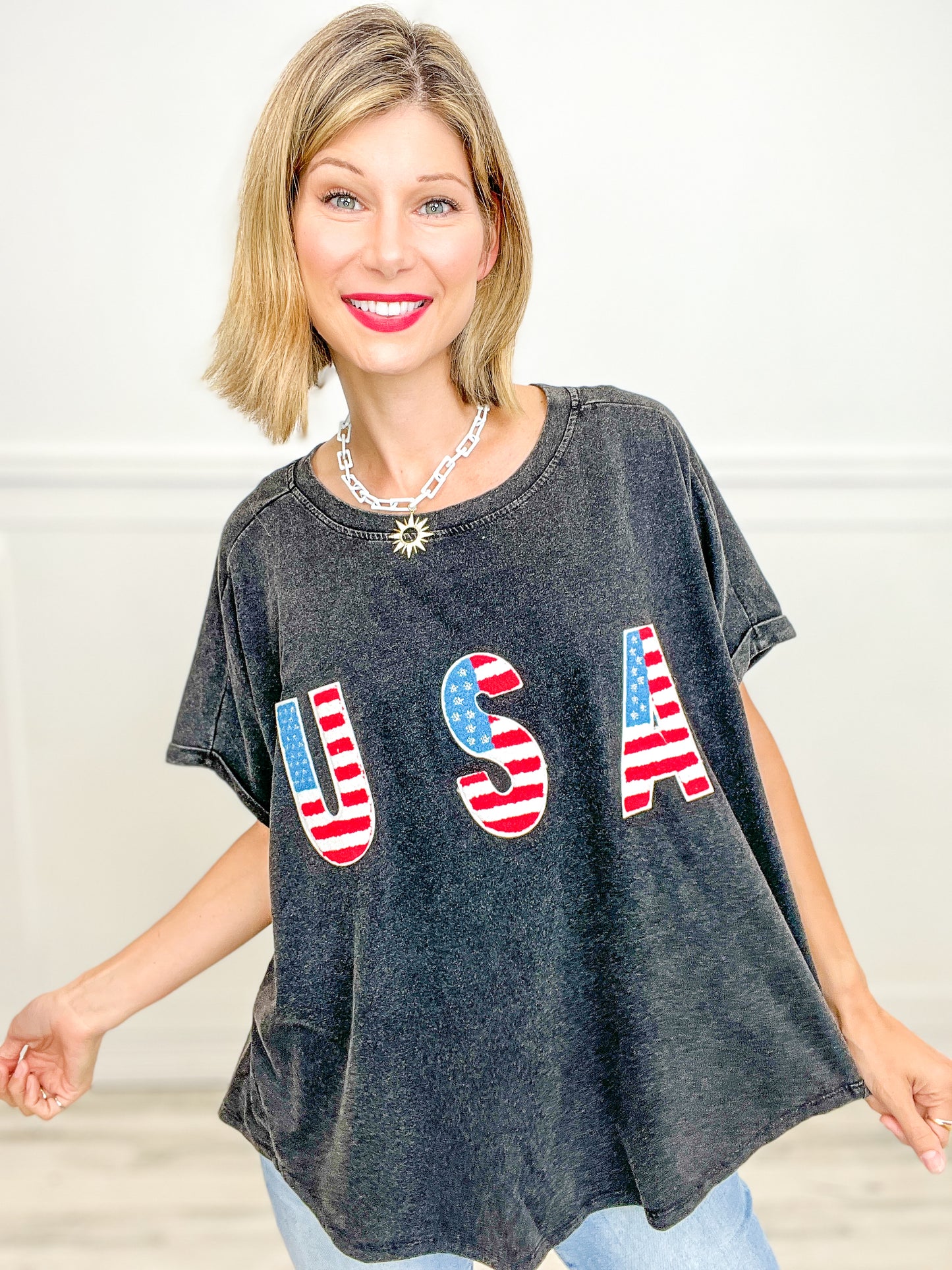 USA LETTER PATCHES VINTAGE WASHED SHORT SLEEVE TOP