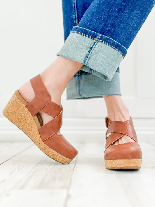 Corkys Case Closed Closed Toe Wedges in Bourbon