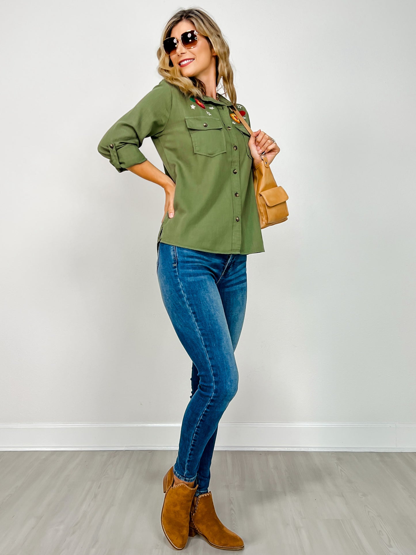 Billy T Birds of a Feather Button Up Top