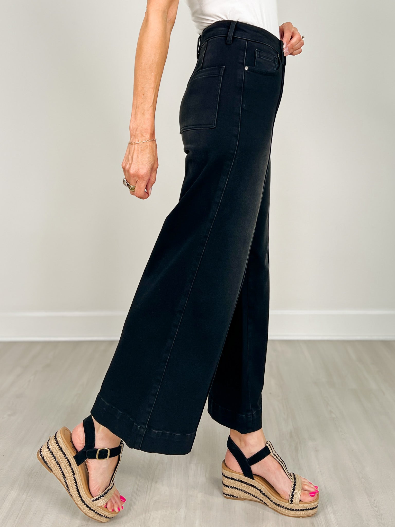 Stretch High Rise Pin Tuck Detail Wide Leg Jean