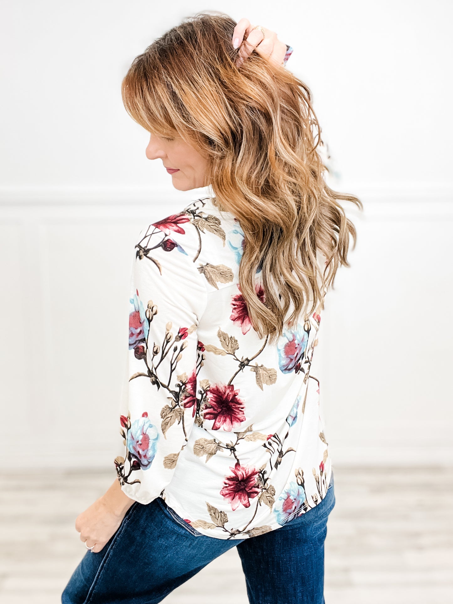 V-Neck Bubble Sleeve Top