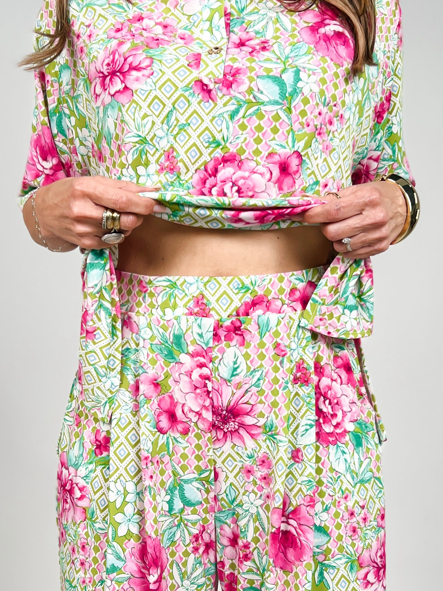 Ocean Tide Short Sleeve Top with Matching Bottoms Set