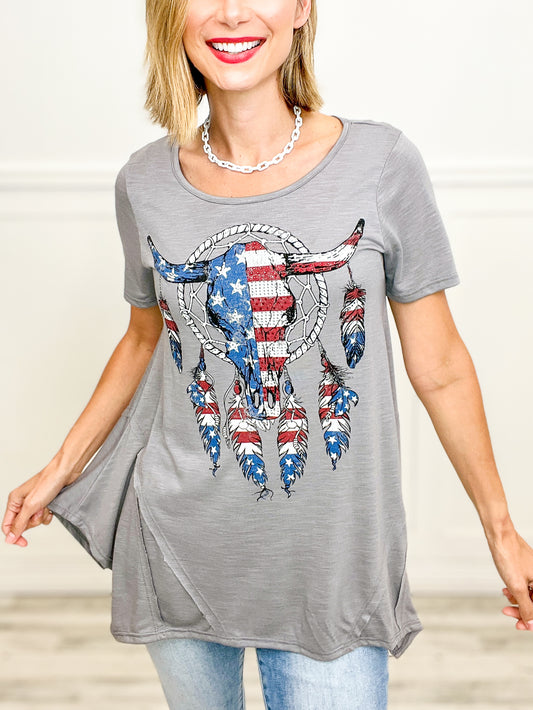 Bull Head With Flag Print Shark Bite Short Sleeve Top