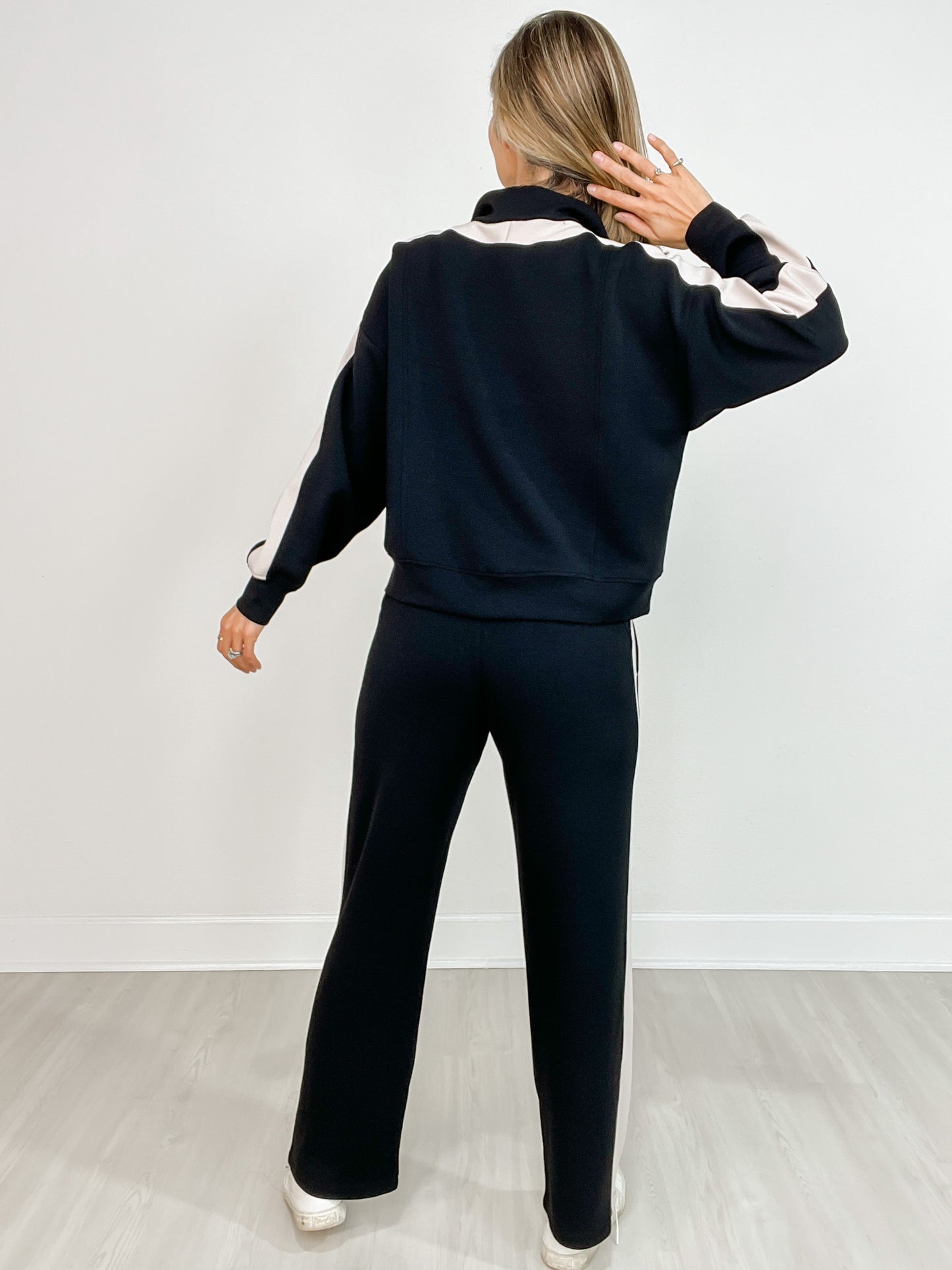Modal Scuba Striping Zip-Up Jacket with Matching Pants in BLACK/CREAM