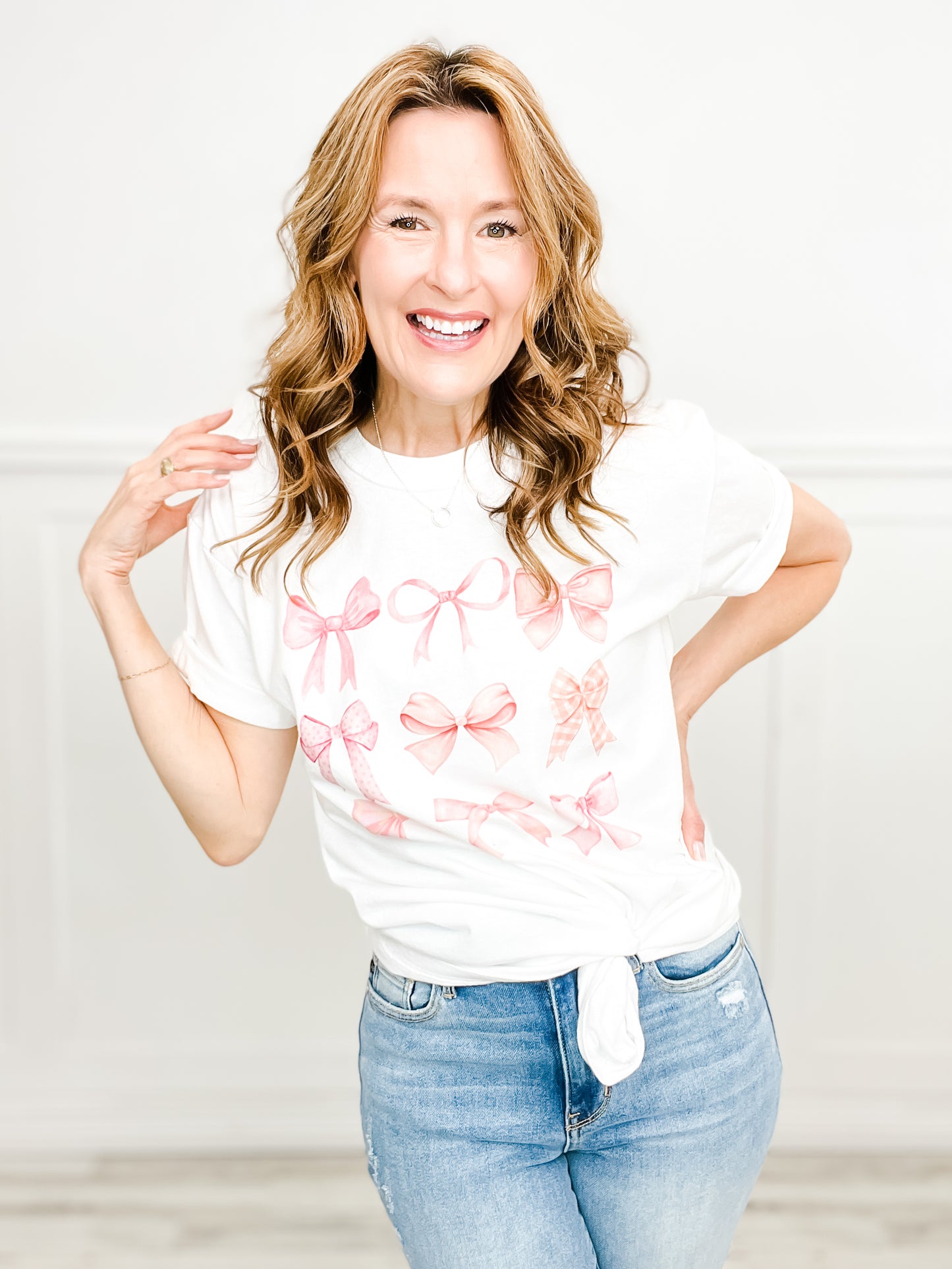 Aesthetic Pink Bows Graphic Tee