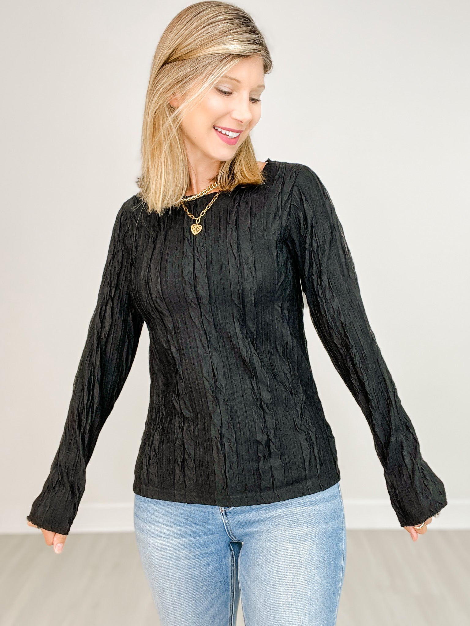 Lightweight Crinkle Knit Long Sleeve Knit Top