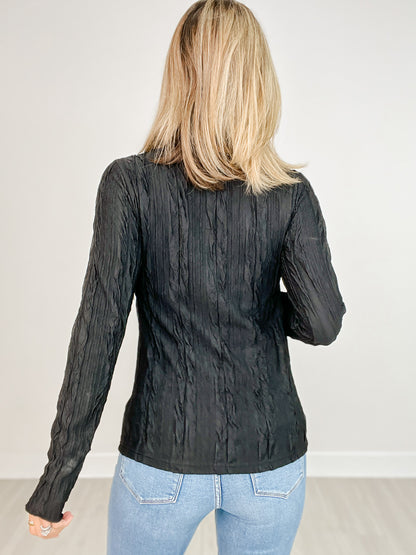 Lightweight Crinkle Knit Long Sleeve Knit Top