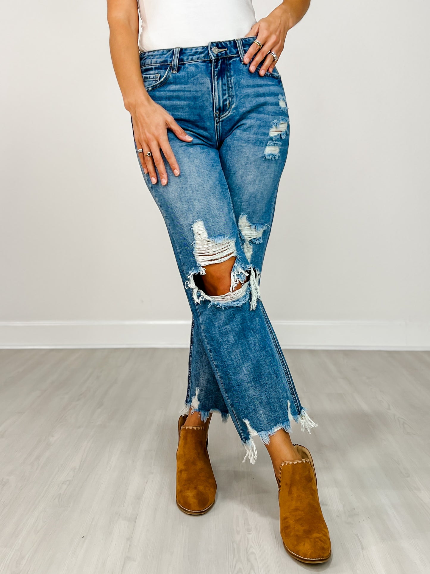 High Rise Distressed Crop Straight Rigid Jeans