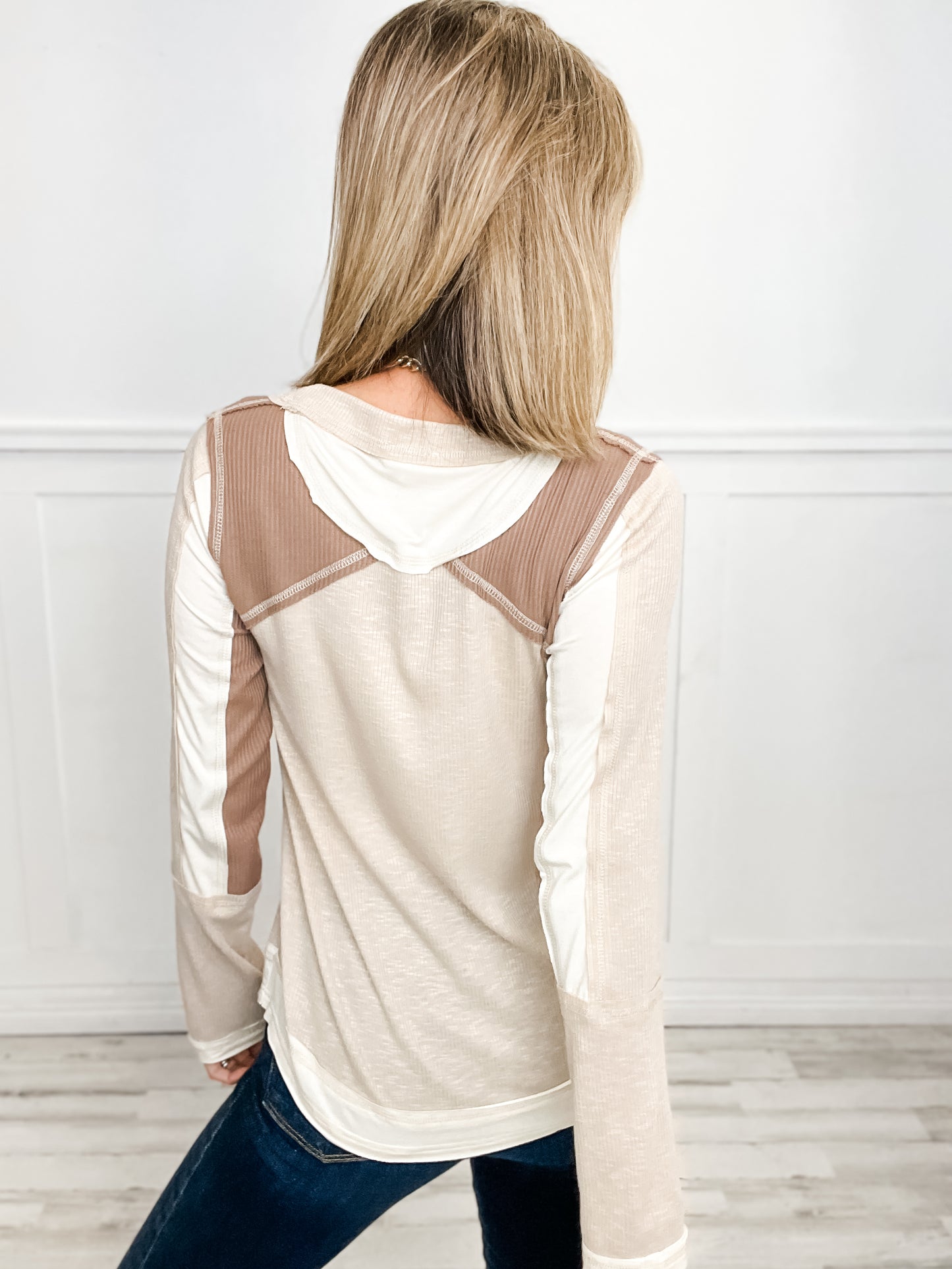 Long Sleeve Color Contrast Top with Front Accent Pocket