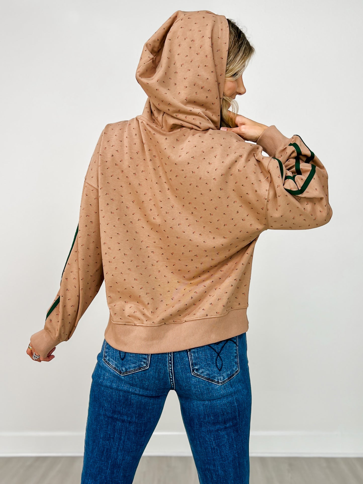 Long Sleeve Floral Print Knit Hoodie