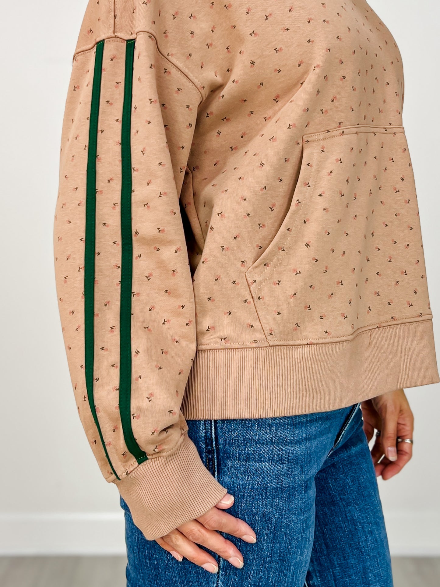 Long Sleeve Floral Print Knit Hoodie