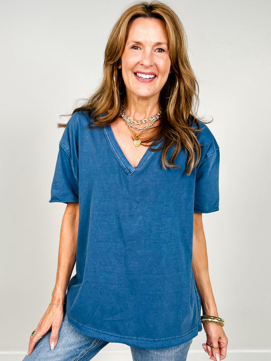 Washed Relaxed Short Sleeve V-Neck Knit Top