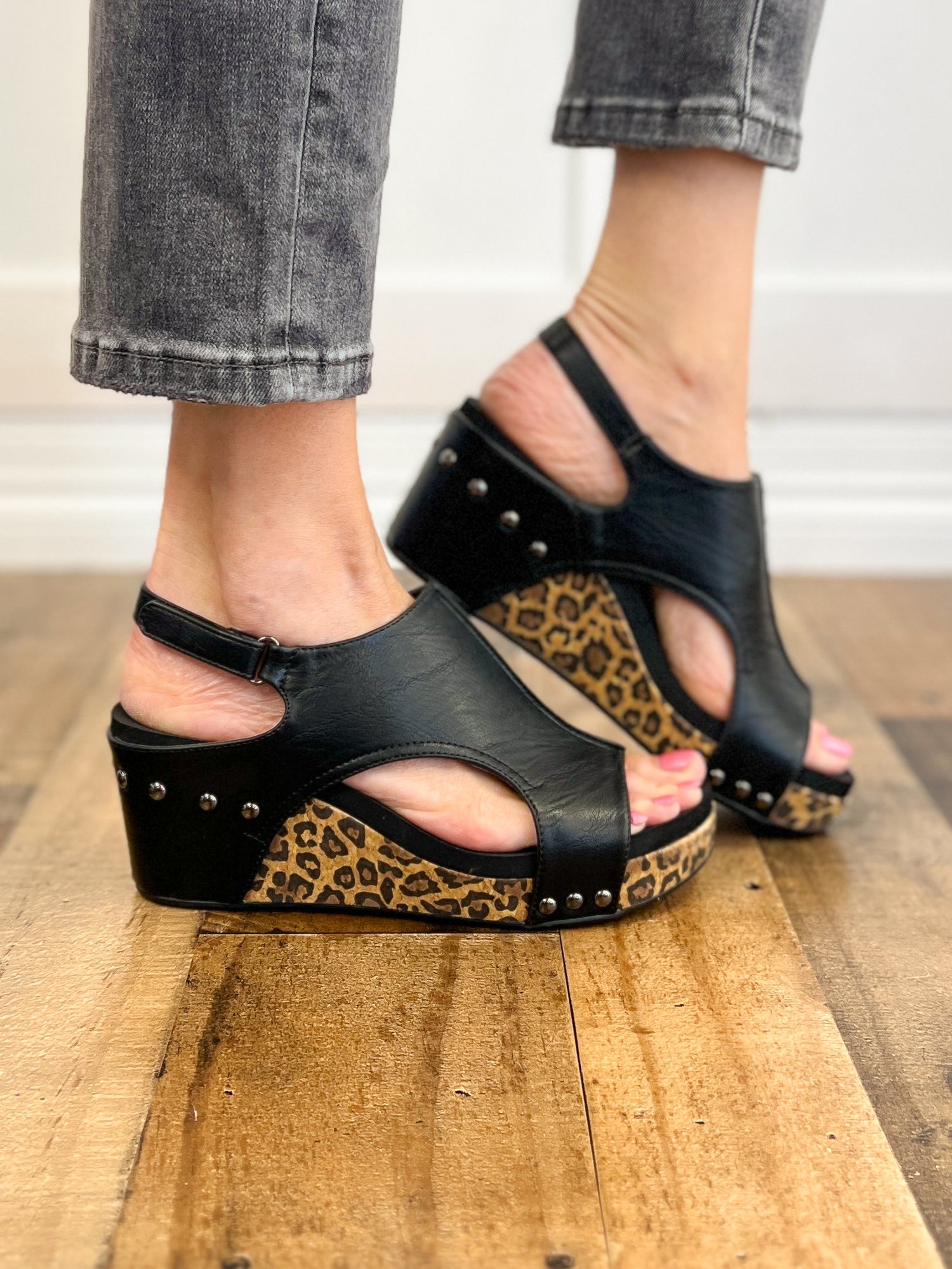 Buy Primadonna women leopard wedge sandals brown combo Online | Brands For  Less