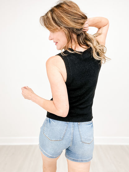 Crewneck Sleeveless Knit Pullover Sweater